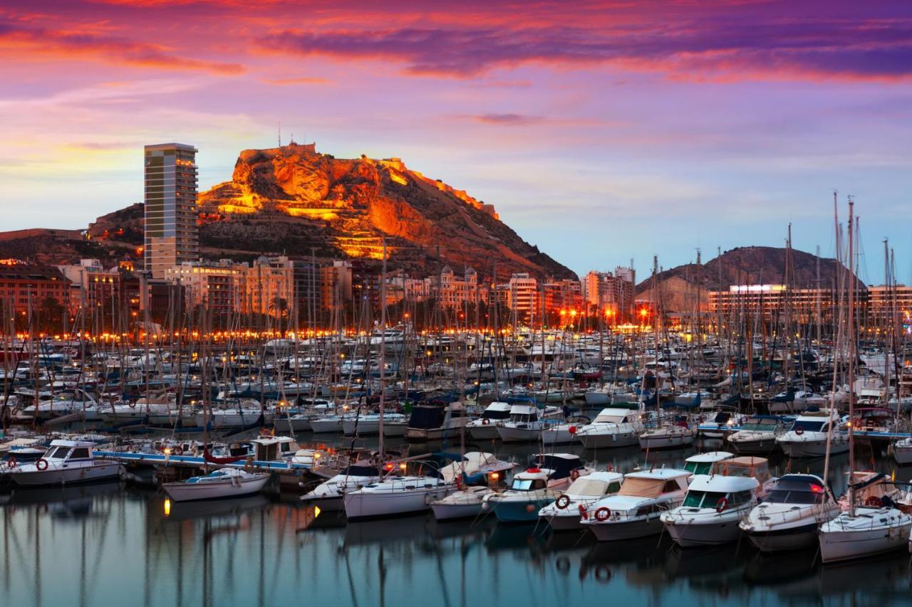 Hb Apartments - Apartamento Alicante Rambla Mercado Central Playa - El Loft Del Barrio ภายนอก รูปภาพ
