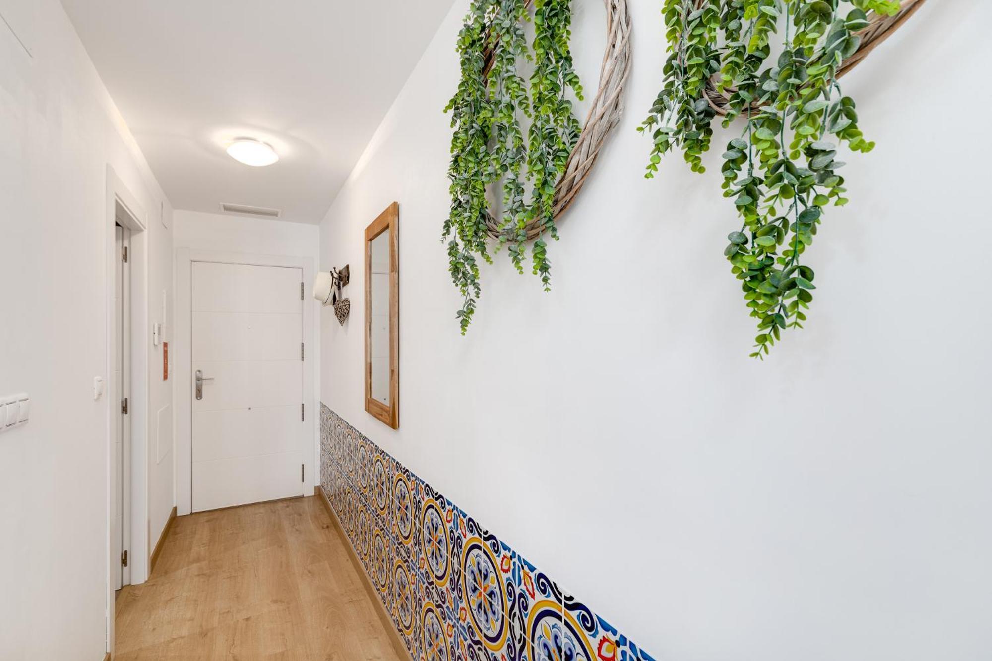 Hb Apartments - Apartamento Alicante Rambla Mercado Central Playa - El Loft Del Barrio ภายนอก รูปภาพ