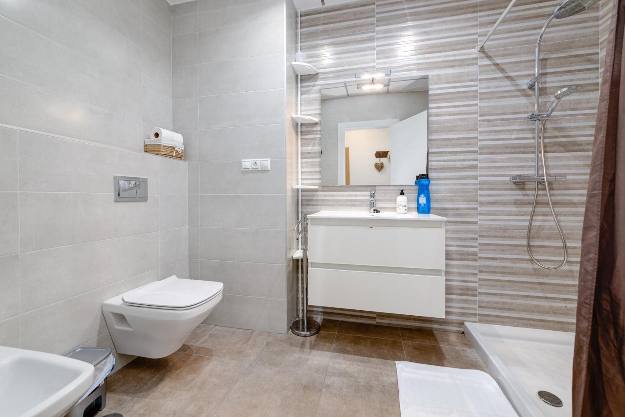 Hb Apartments - Apartamento Alicante Rambla Mercado Central Playa - El Loft Del Barrio ภายนอก รูปภาพ