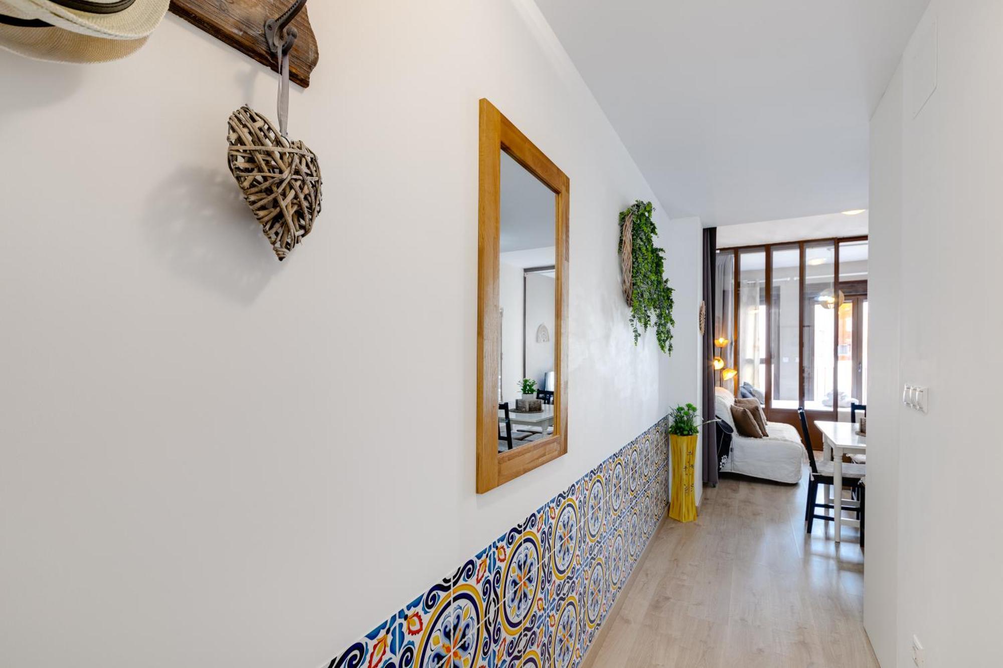 Hb Apartments - Apartamento Alicante Rambla Mercado Central Playa - El Loft Del Barrio ภายนอก รูปภาพ