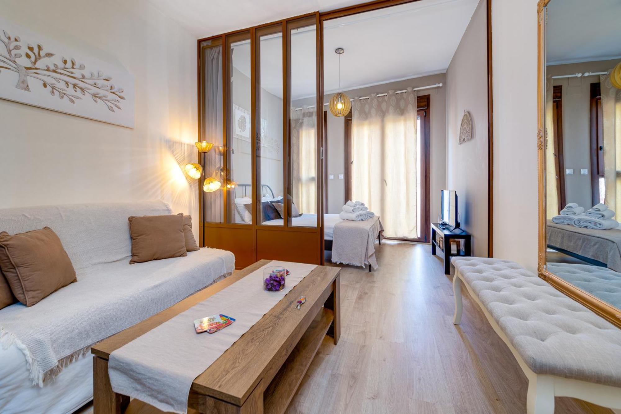 Hb Apartments - Apartamento Alicante Rambla Mercado Central Playa - El Loft Del Barrio ภายนอก รูปภาพ