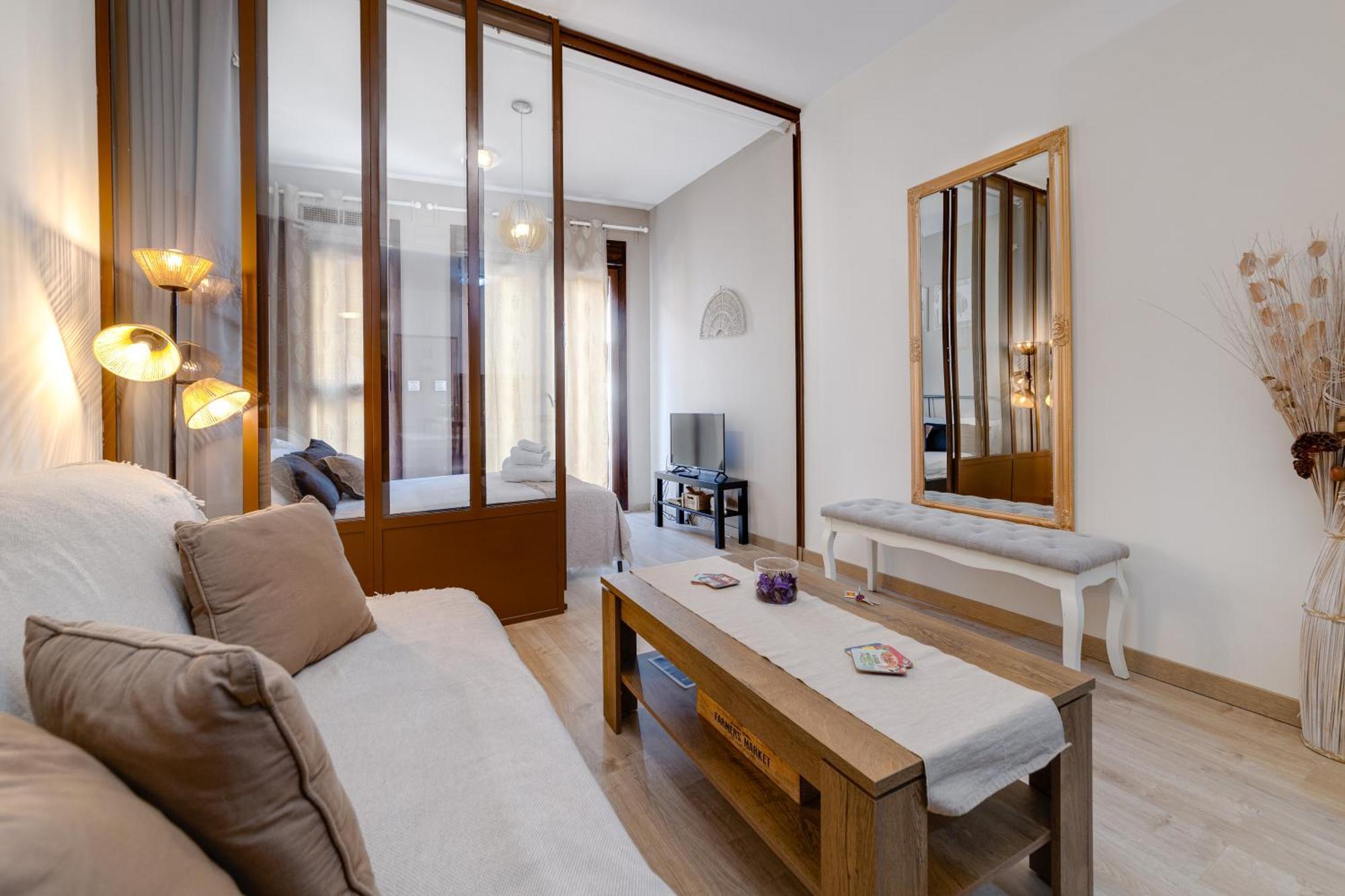 Hb Apartments - Apartamento Alicante Rambla Mercado Central Playa - El Loft Del Barrio ภายนอก รูปภาพ