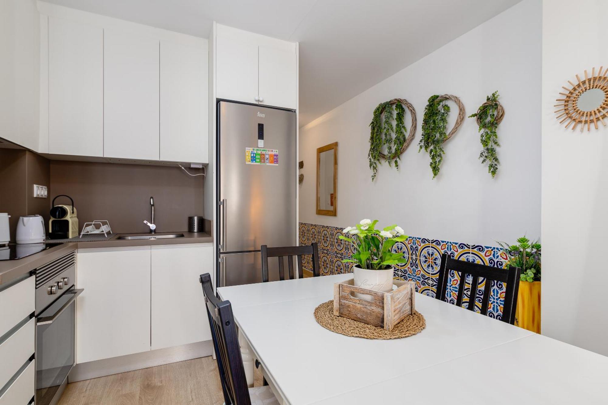 Hb Apartments - Apartamento Alicante Rambla Mercado Central Playa - El Loft Del Barrio ภายนอก รูปภาพ